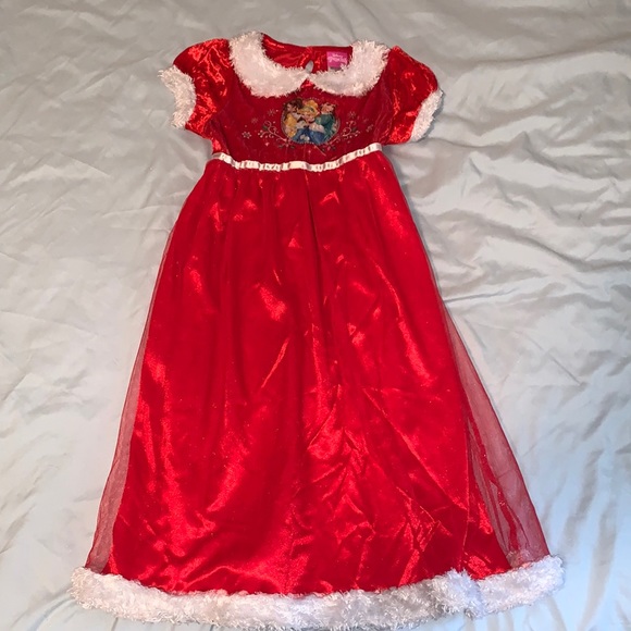 Disney Princess Size 5T Red Nightgown